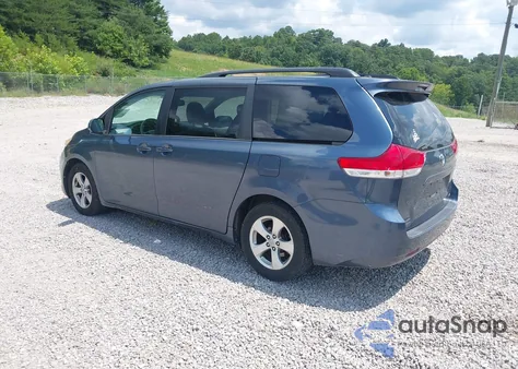 2013 Toyota Sienna Le V6 8 Passenger из США, поврежденный, VIN 5TDKK3DC4DS357435